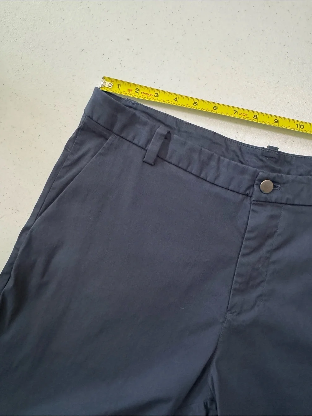 Lululemon Commission Short Slim Chino 9
